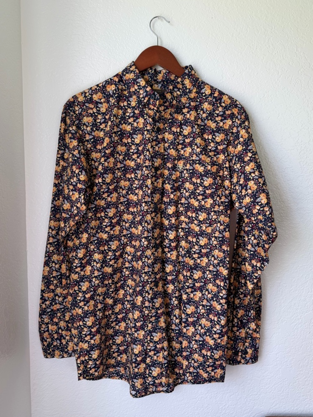 Ariat Fitted Navy Button-Down Shirt with Yellow Floral Print Size M